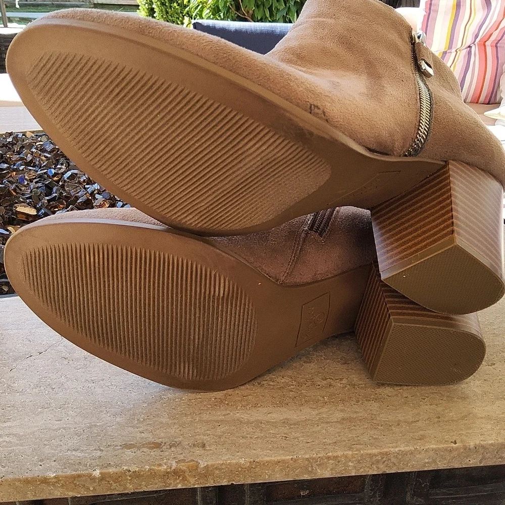 Style & Co faux suede light brown heeled boots size 10 1/2 - Picture 8 of 14
